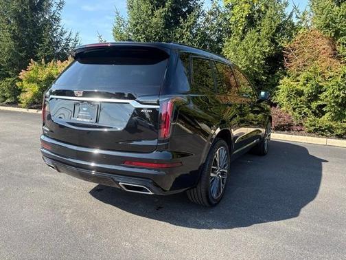 2025 Cadillac XT6 Sport AWD
