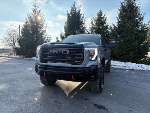 2025 GMC Sierra 2500 AT4