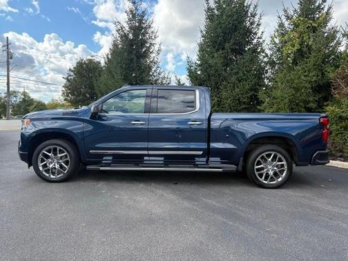 2022 Chevrolet Silverado 1500 High Country