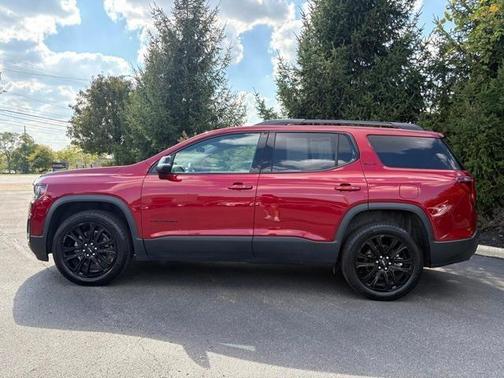 2023 GMC Acadia FWD SLE