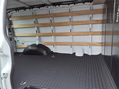 2023 GMC Savana 2500 Work Van