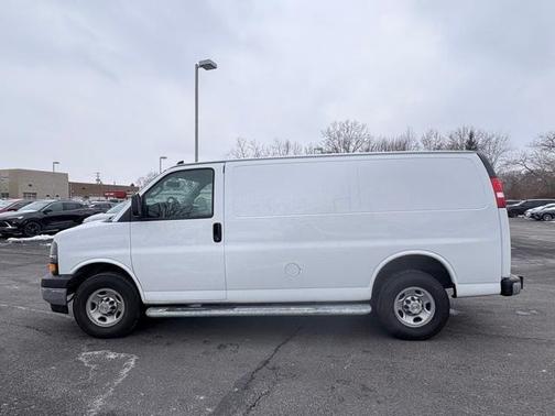 2024 Chevrolet Express 2500 RWD 2500 Regular Wheelbase WT