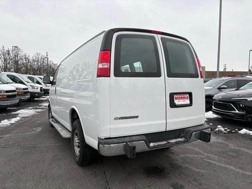 2024 Chevrolet Express 2500 RWD 2500 Regular Wheelbase WT