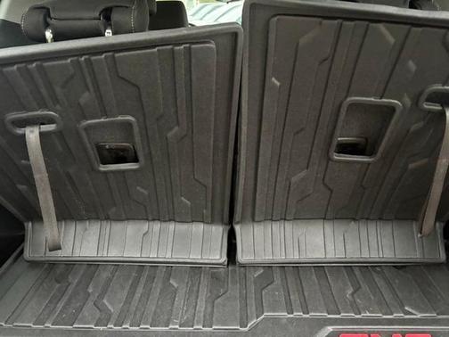 2020 GMC Acadia FWD SLE