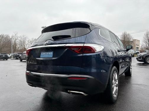 2023 Buick Enclave Essence AWD