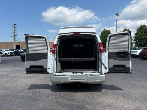 Summit White 2024 GMC Savana 2500 Work Van