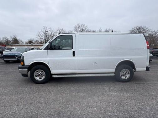 2024 GMC Savana 2500 Work Van