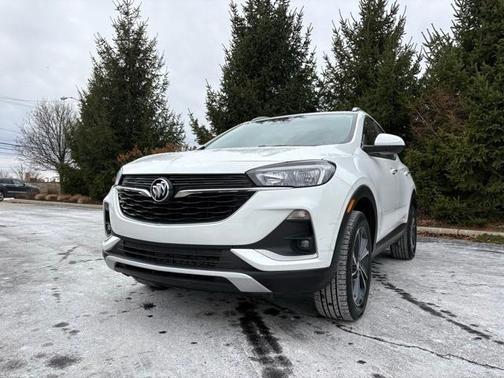 Summit White 2023 Buick Encore GX Select