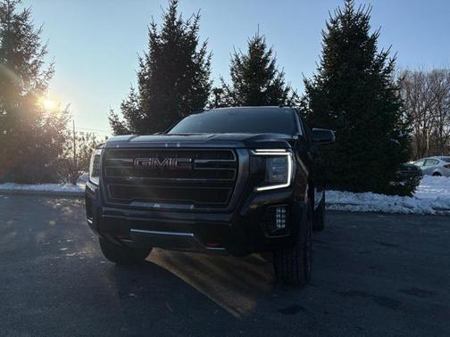 2021 GMC Yukon 4WD AT4