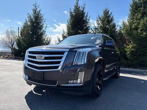 2016 Cadillac Escalade Luxury