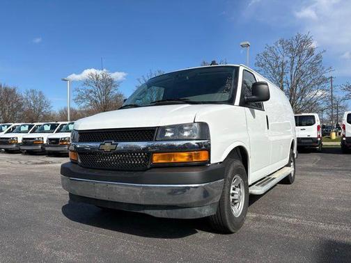 2024 Chevrolet Express 2500 RWD 2500 Regular Wheelbase WT