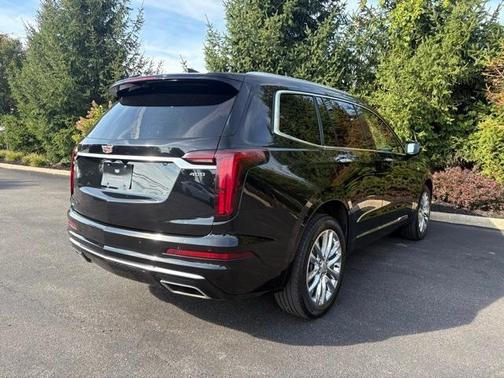 2023 Cadillac XT6 Premium Luxury AWD