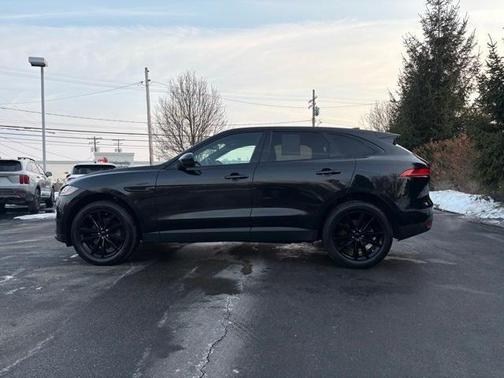 2017 Jaguar F-PACE 35t Prestige