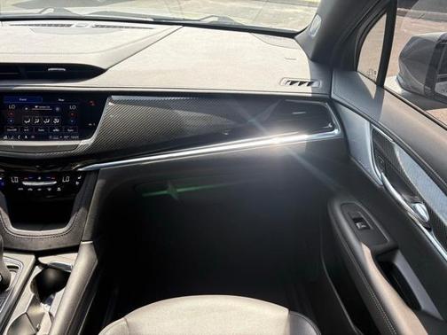 2023 Cadillac XT6 Sport AWD