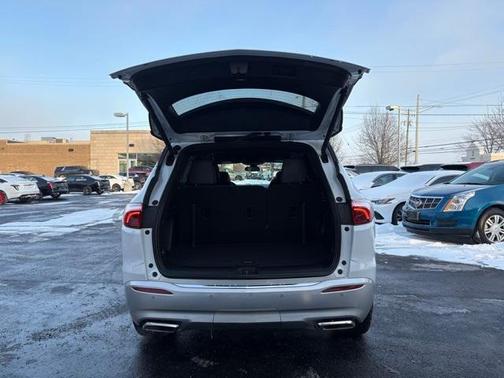 2023 Buick Enclave Essence FWD
