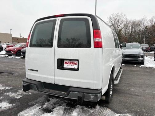 2024 Chevrolet Express 2500 RWD 2500 Regular Wheelbase WT