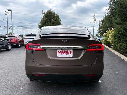 2016 Tesla Model X 70D