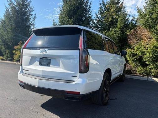 2024 Cadillac Escalade Sport Platinum