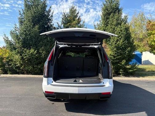 2024 Cadillac Escalade Sport Platinum