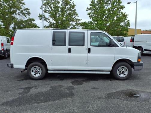 2023 GMC Savana 2500 Work Van