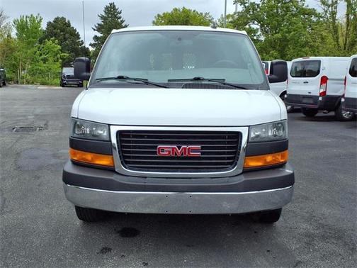 2023 GMC Savana 2500 Work Van