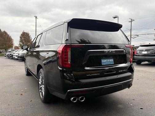 2023 GMC Yukon XL Denali Ultimate