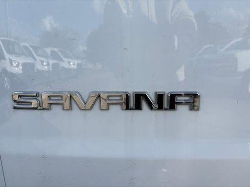2024 GMC Savana 2500 Work Van