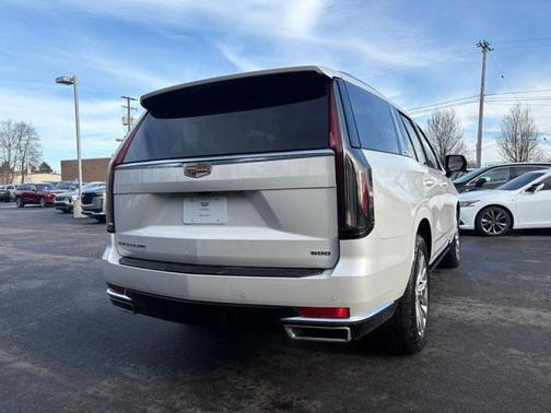 2021 Cadillac Escalade Premium Luxury