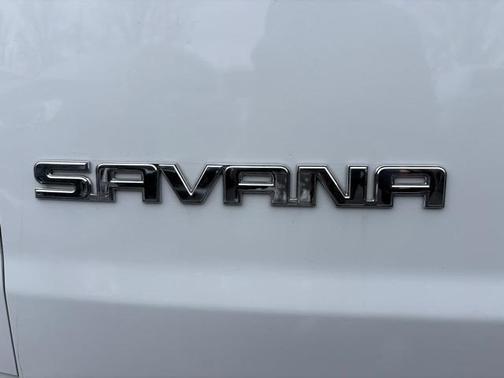 2024 GMC Savana 2500 Work Van