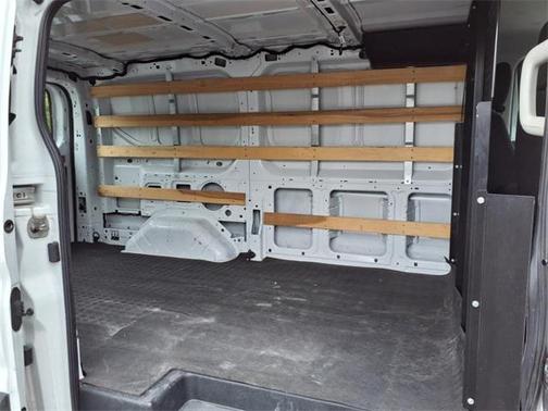 2022 Ford Transit-250 Base