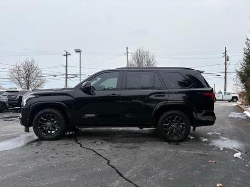 2023 Toyota Sequoia Platinum