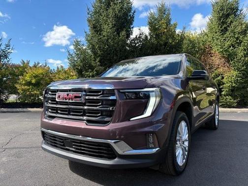 2024 GMC Acadia FWD Elevation