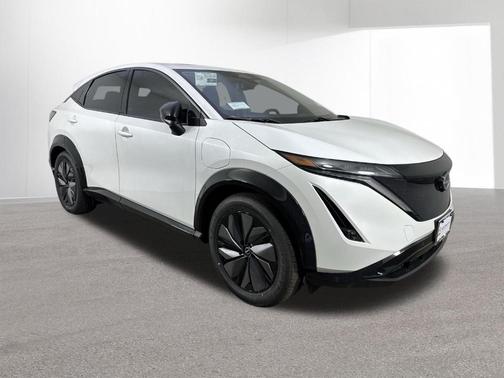 2025 Nissan ARIYA EVOLVE+