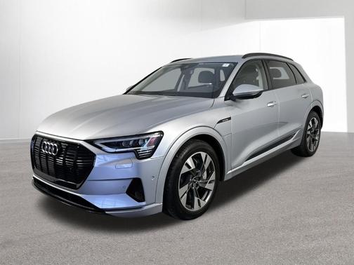 2021 Audi e-tron Premium