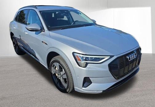2021 Audi e-tron Premium