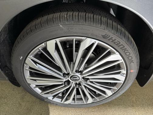 2025 Nissan Altima SL
