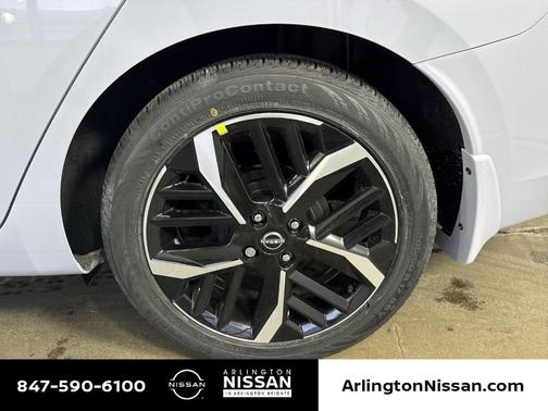 2025 Nissan Versa 1.6 SR
