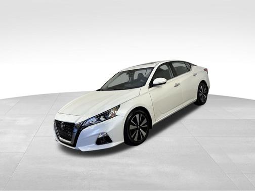 2022 Nissan Altima 2.5 SL