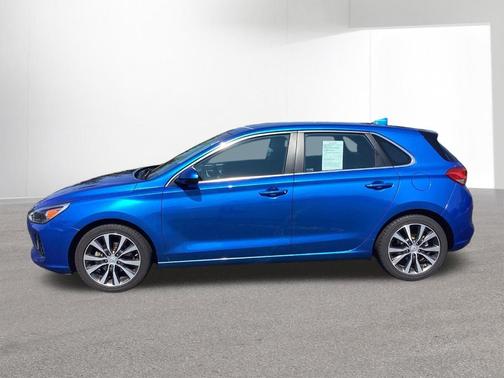 Electric Blue Metallic 2018 Hyundai Elantra GT Base