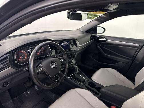 2019 Volkswagen Jetta 1.4T R-Line