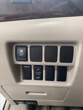 2015 Nissan Quest SV