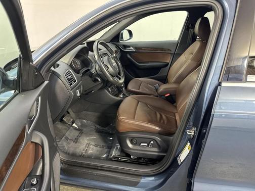 2017 Audi Q3 2.0T Premium