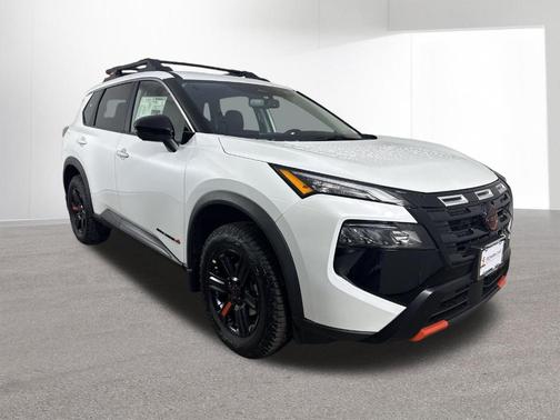 Everest White P 2026 Nissan Rogue Rock Creek