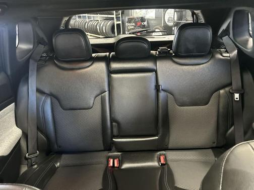 Red 2025 Jeep Compass Latitude