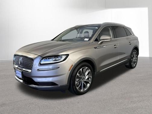 2021 Lincoln Nautilus Reserve