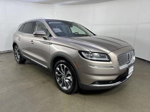 2021 Lincoln Nautilus Reserve