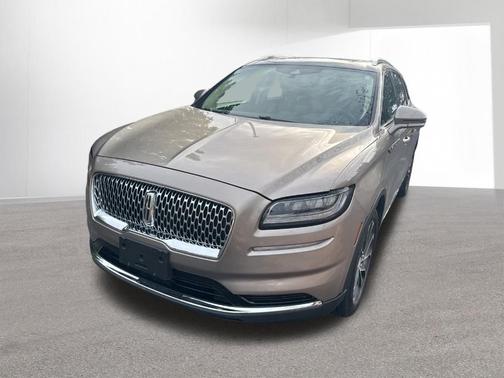 2021 Lincoln Nautilus Reserve