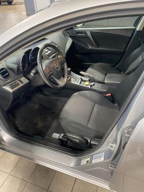 2013 Mazda Mazda3 i Touring