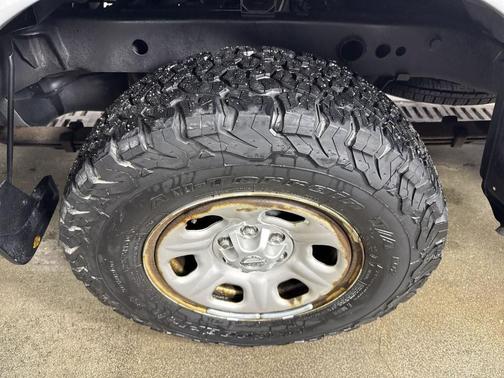 2017 Nissan Frontier S