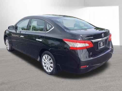 Super Black 2015 Nissan Sentra SV